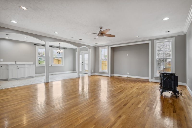 195 Cherokee Rd, Hendersonville, TN 37075