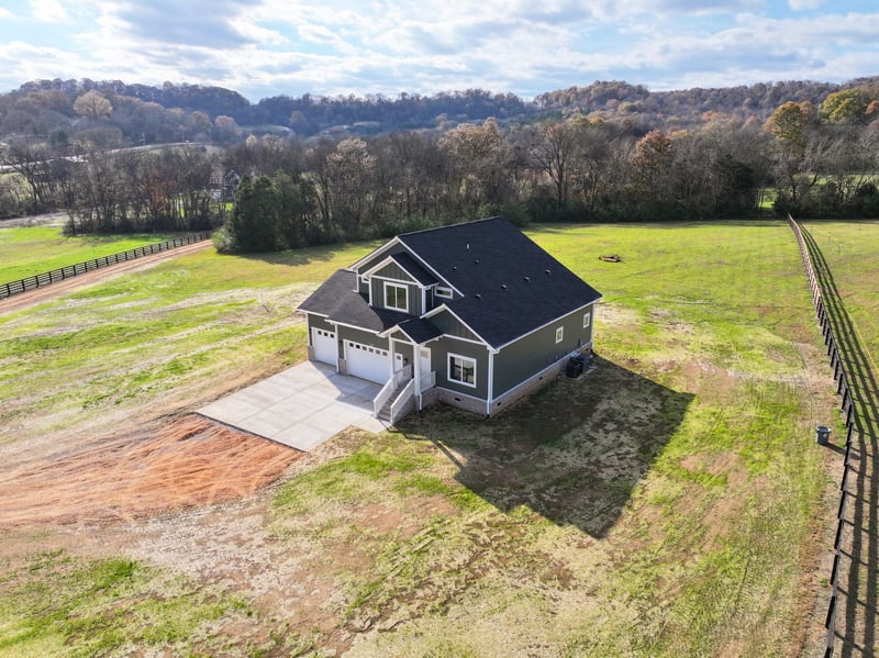 3327 Booker Ridge Rd, Mount Pleasant, TN 38474
