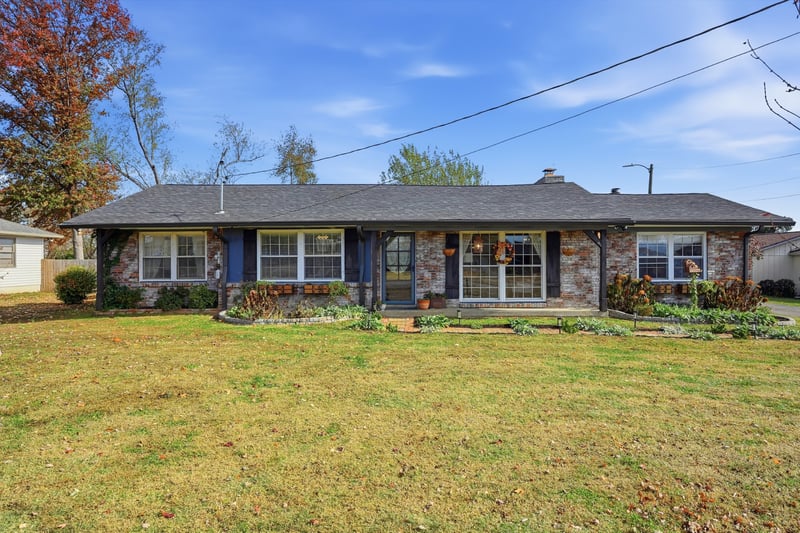 181 Clearview Cir, Hendersonville, TN 37075