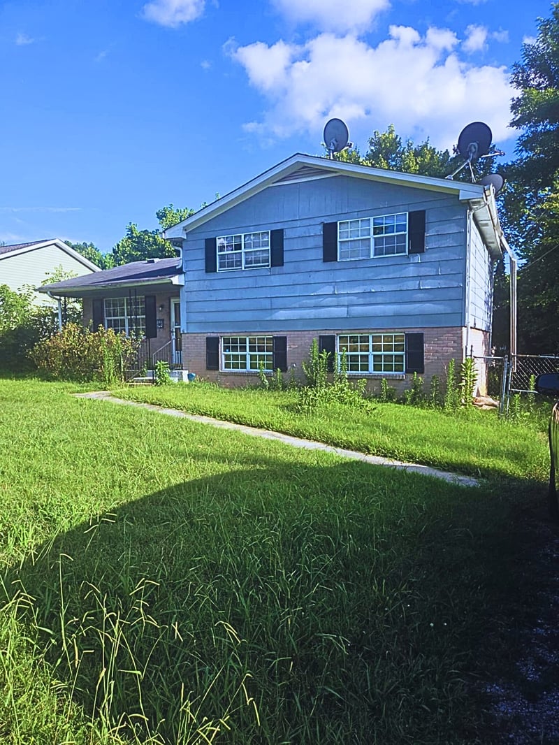 203 22nd Ave, Springfield, TN 37172