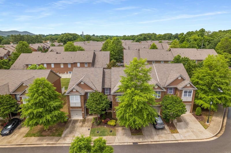 1021 Ashmore Dr, Nashville, TN 37211