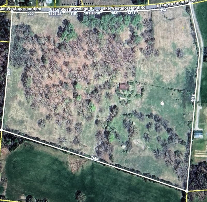 304 Lake Westmoreland Rd, Westmoreland, TN 37186