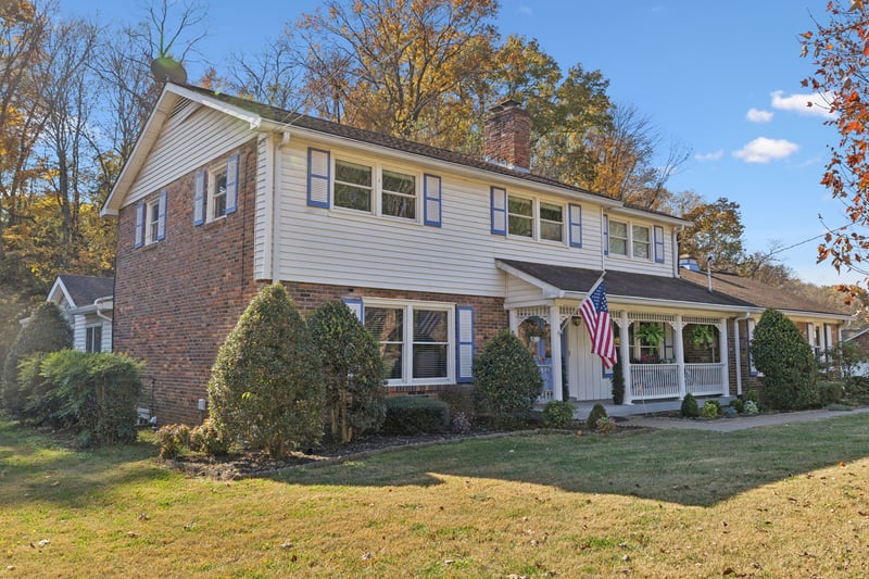 2745 Windemere Dr, Nashville, TN 37214