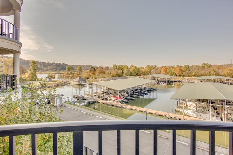 400 Warioto Way #302, Ashland City, TN 37015