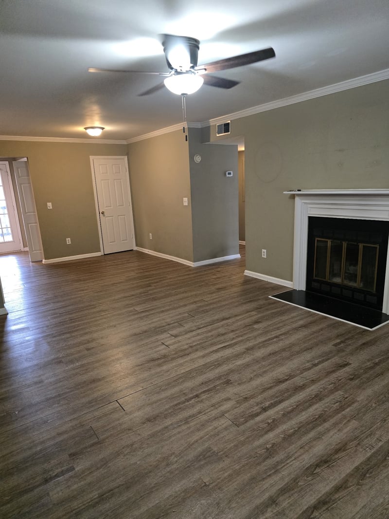 211 Ellington Pl, Madison, TN 37115