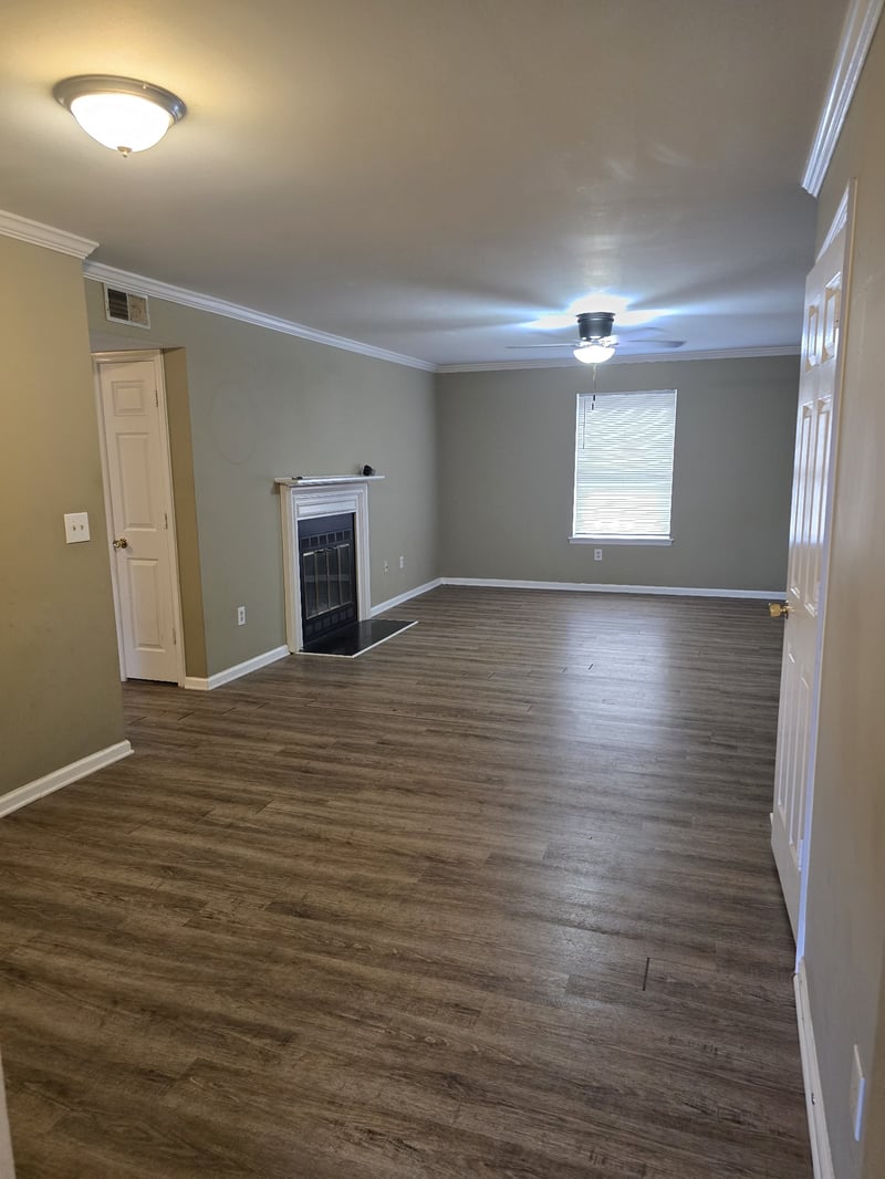 211 Ellington Pl, Madison, TN 37115