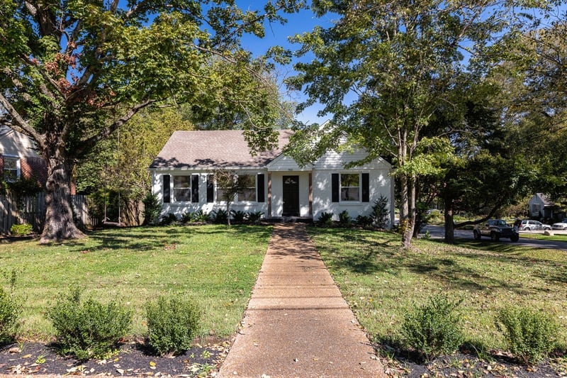 900 Woodmont Blvd, Nashville, TN 37204