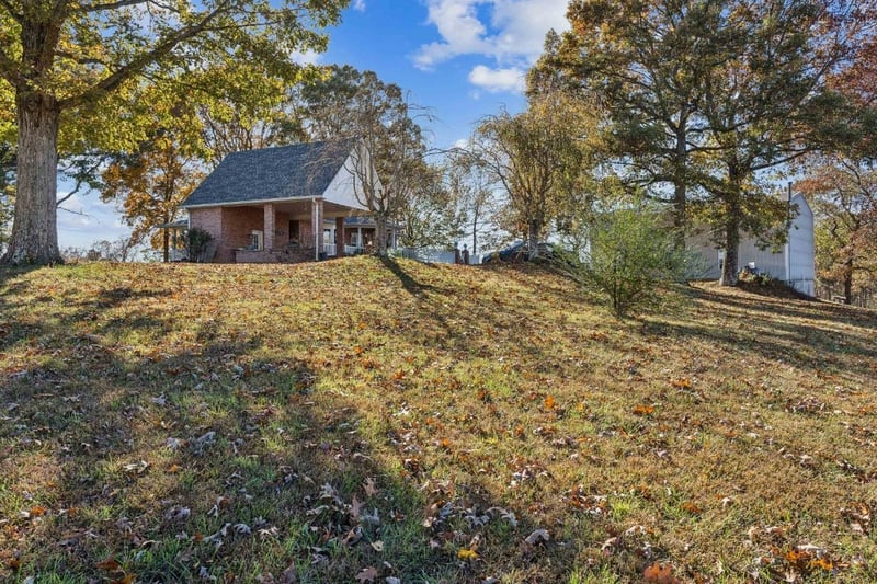235 George Akins Rd, Westmoreland, TN 37186
