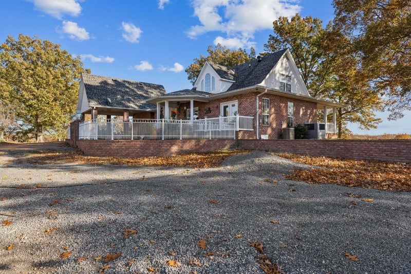 235 George Akins Rd, Westmoreland, TN 37186