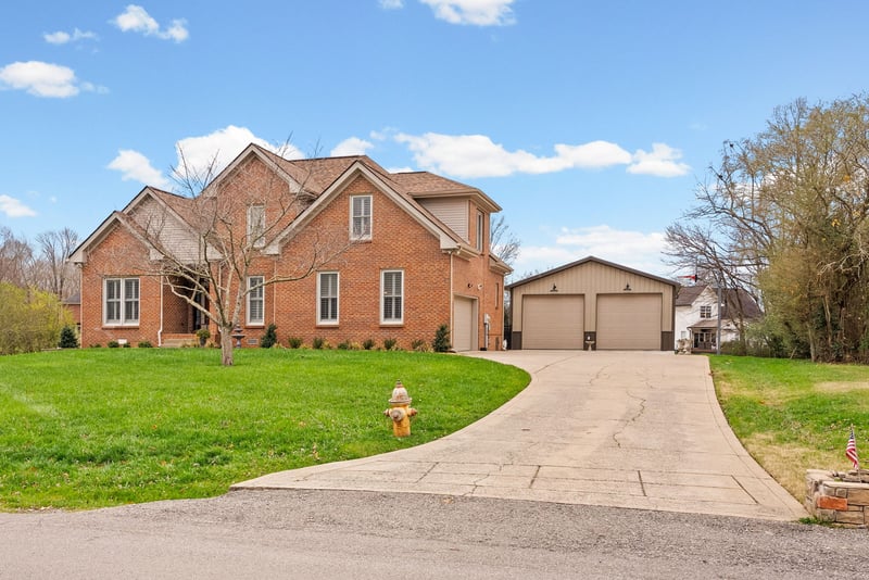 1774 Riverhaven Dr, Adams, TN 37010