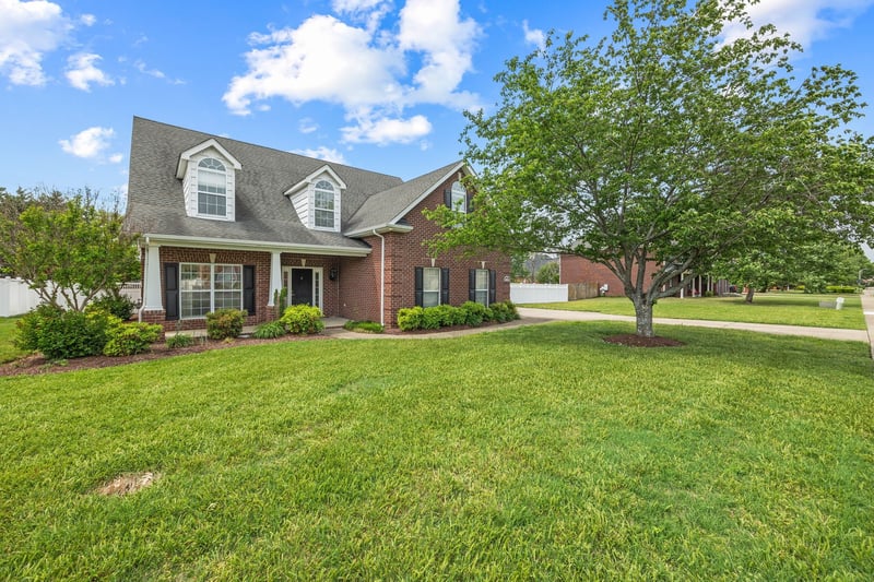 2651 James Edmon Ct, Murfreesboro, TN 37129