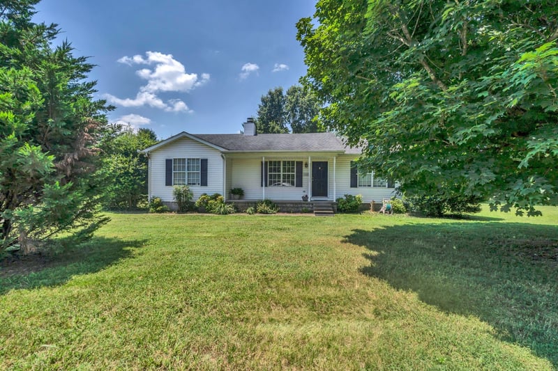 1845 Cromwell Dr, Murfreesboro, TN 37128