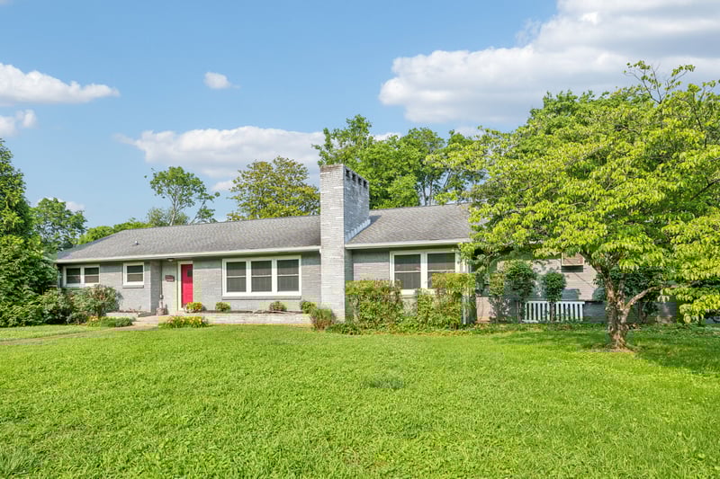 1306 Maymont Dr, Murfreesboro, TN 37130