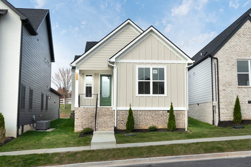 244 Franklin St, Pleasant View, TN 37146