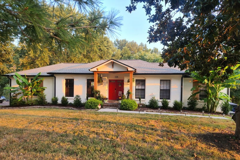 128 Meadowlake Dr, Hendersonville, TN 37075