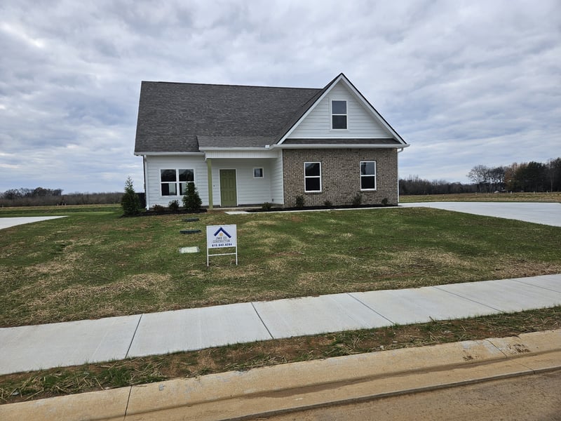 2212 Pickwick Pl, Murfreesboro, TN 37127