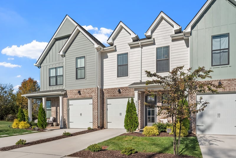 3171 Sassafras Ln, Thompsons Station, TN 37179