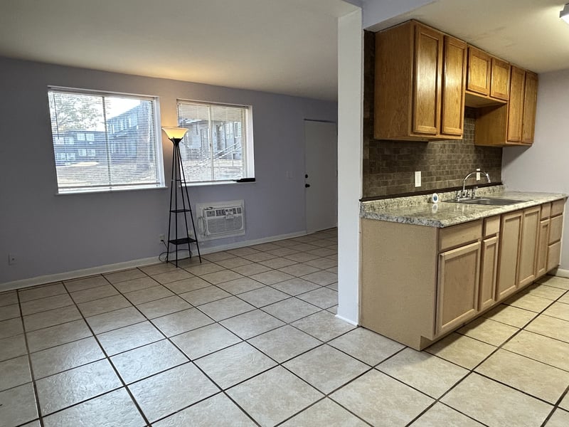 550 Harding Pl #B108, Nashville, TN 37211