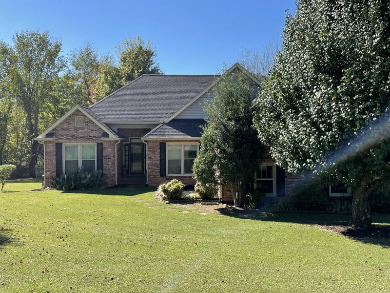 514 Lakeside Dr, Springfield, TN 37172