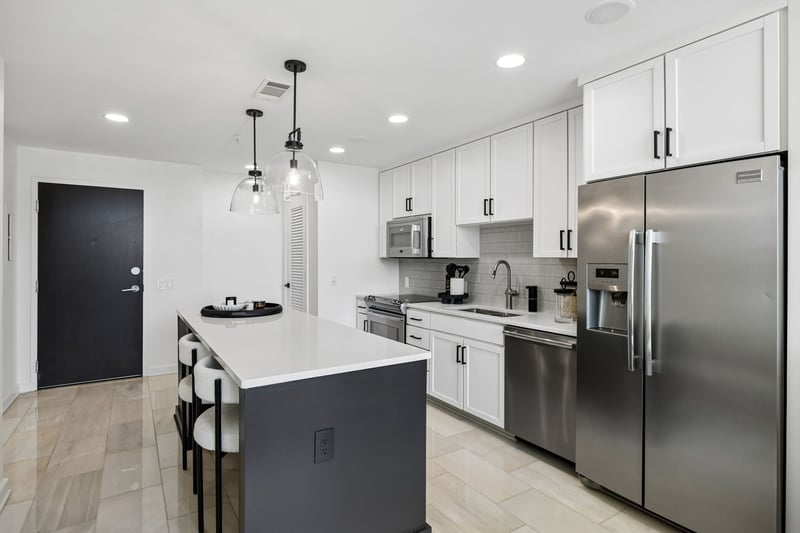 1212 Laurel #406, Nashville, TN 37203