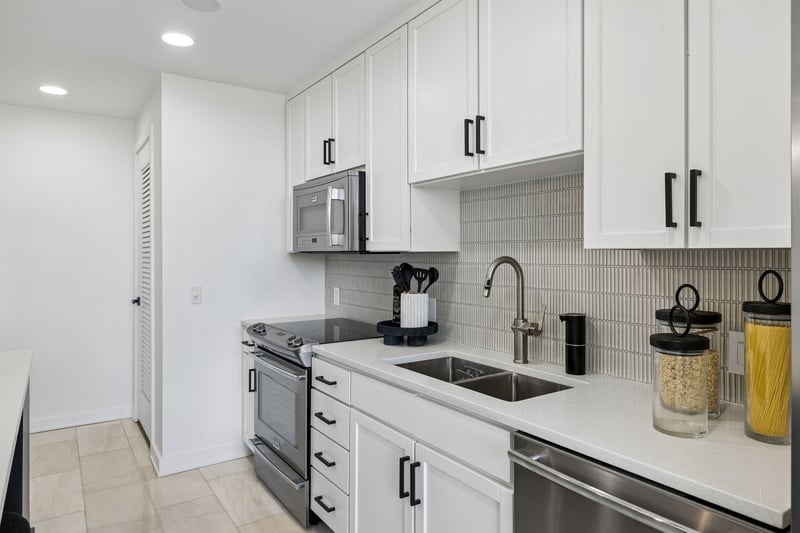 1212 Laurel #406, Nashville, TN 37203