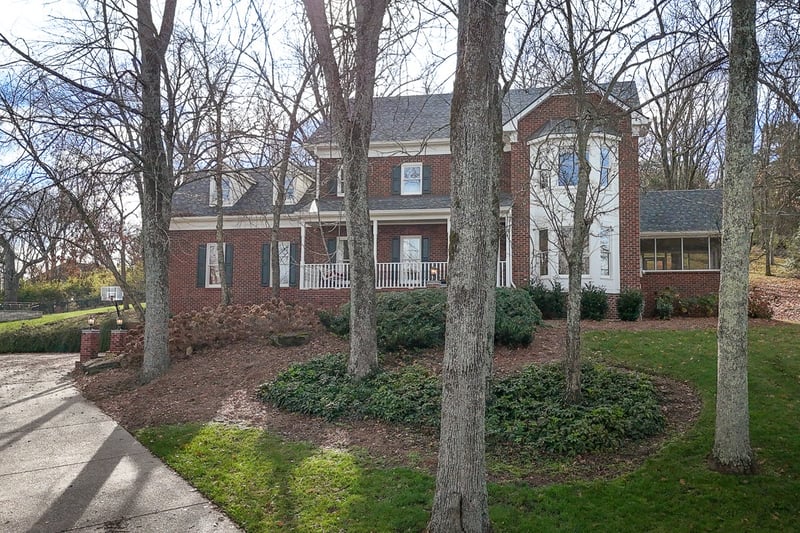 9211 Fox Run Dr, Brentwood, TN 37027