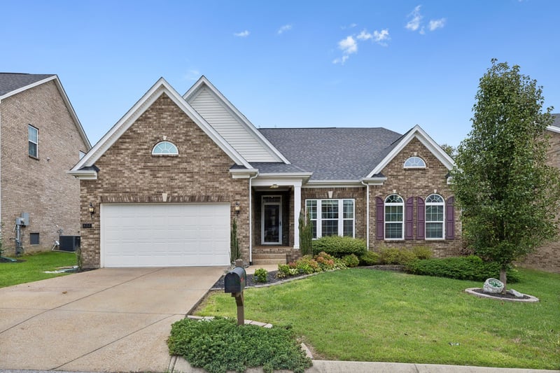 432 Warren Hill Dr, Mount Juliet, TN 37122