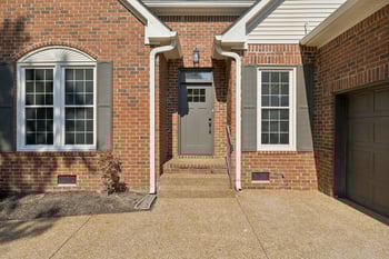 6645 Autumnwood Dr, Nashville, TN 37221