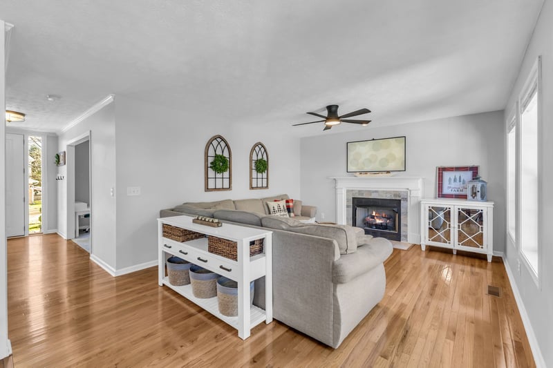 2005 Trenton Dr, Spring Hill, TN 37174