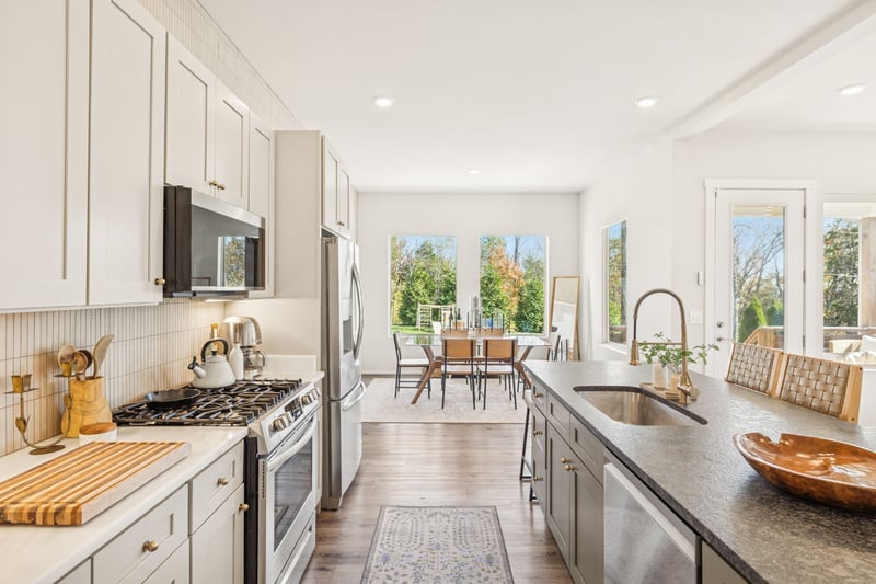 1760 Boxwood Dr, Nashville, TN 37211