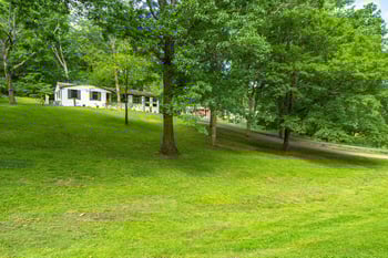 703 Clematis Dr, Nashville, TN 37205