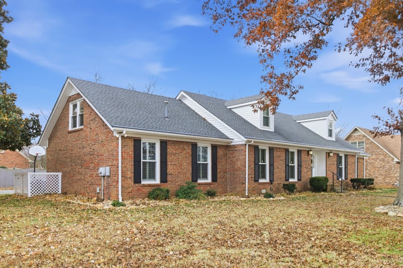 707 Banner Dr, Murfreesboro, TN 37129