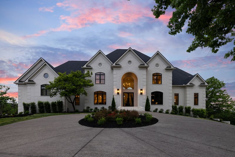 1219 Beech Hill Rd, Brentwood, TN 37027