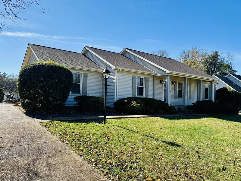 2321 Briar Bend Dr, Murfreesboro, TN 37128