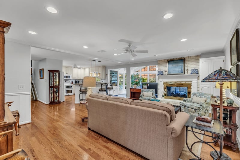 5568 Trousdale Dr, Brentwood, TN 37027