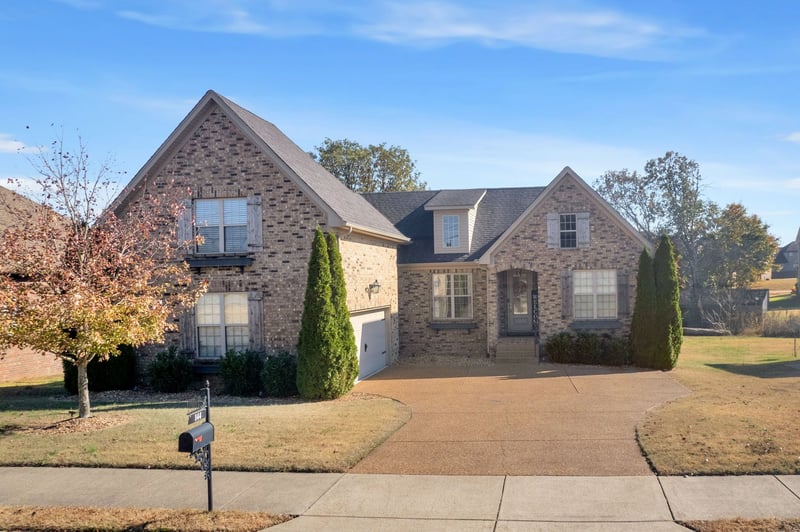 144 Captains Cir, Hendersonville, TN 37075
