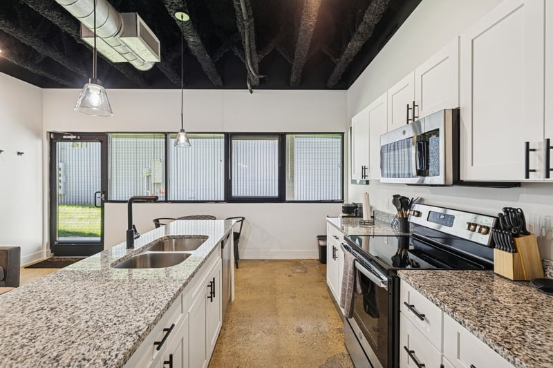 295 Plus Park Blvd #114, Nashville, TN 37217