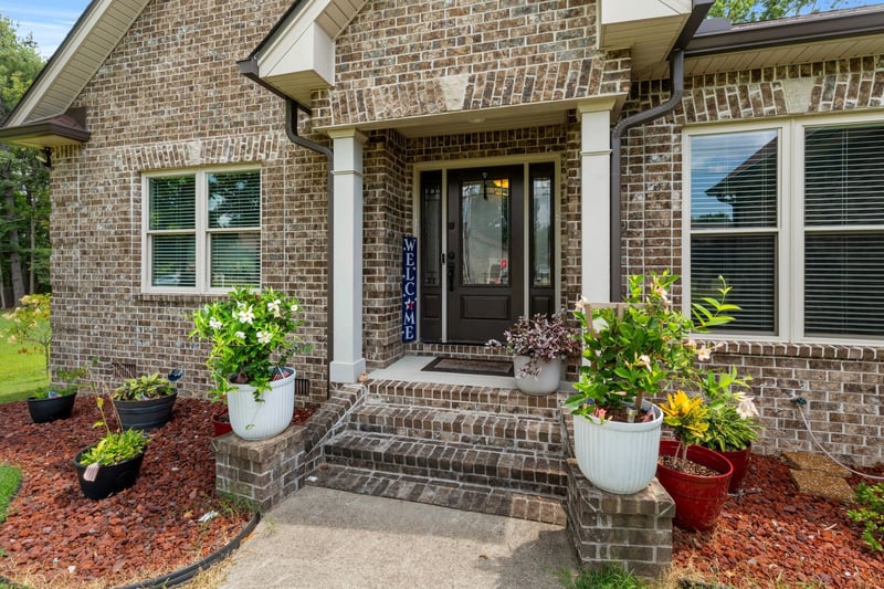 1040 Northridge Dr, Greenbrier, TN 37073