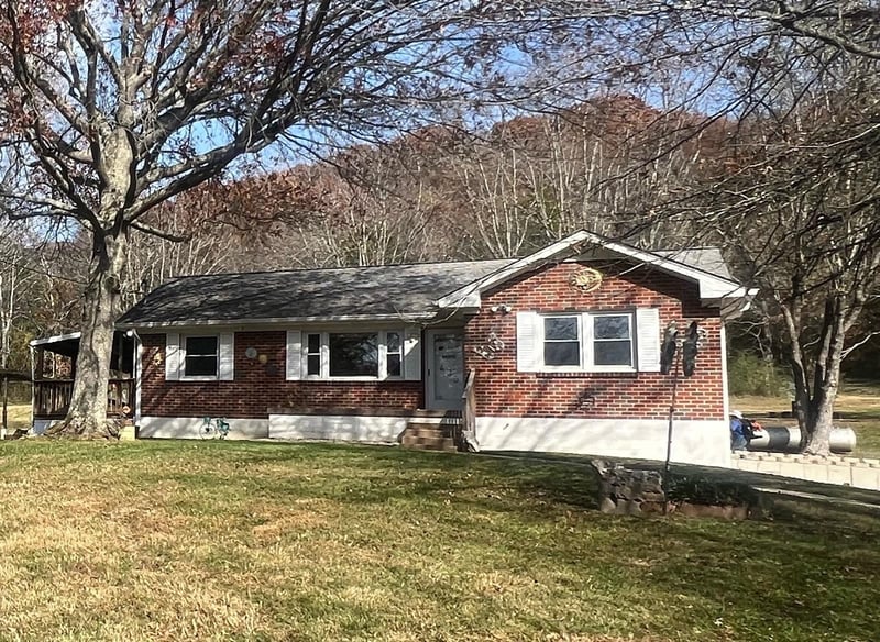 435 Dry Creek Rd, Goodlettsville, TN 37072