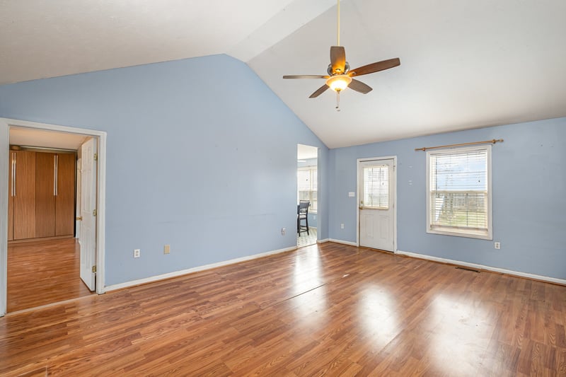 423 Brookside Dr, Mount Pleasant, TN 38474