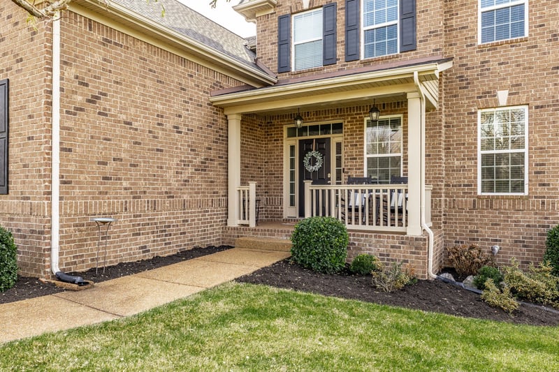 1068 Harvey Springs Dr, Spring Hill, TN 37174