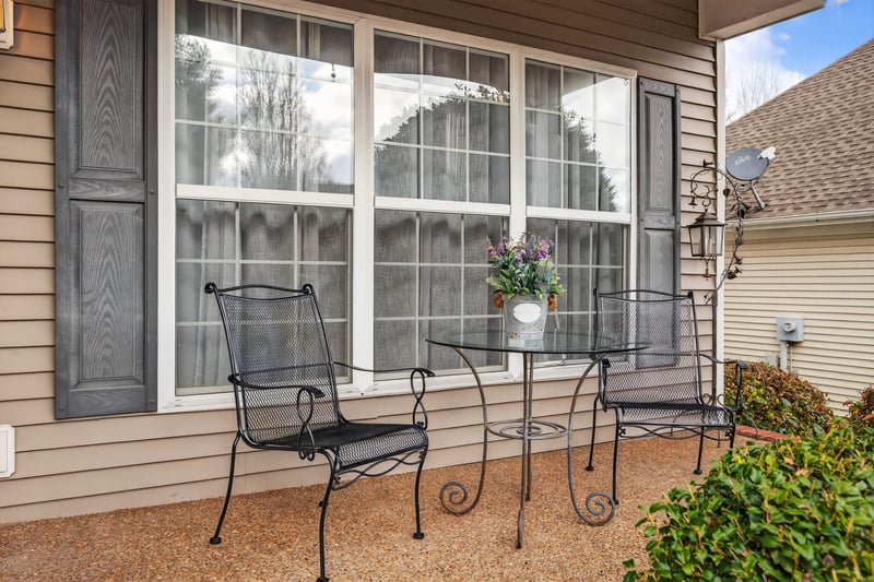 1716 Tellico Dr, Thompsons Station, TN 37179