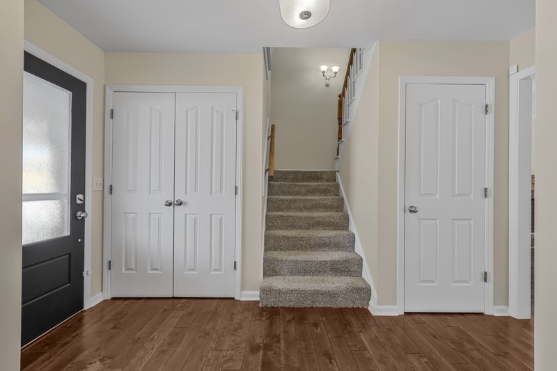 2021 Keenland Dr, Murfreesboro, TN 37127