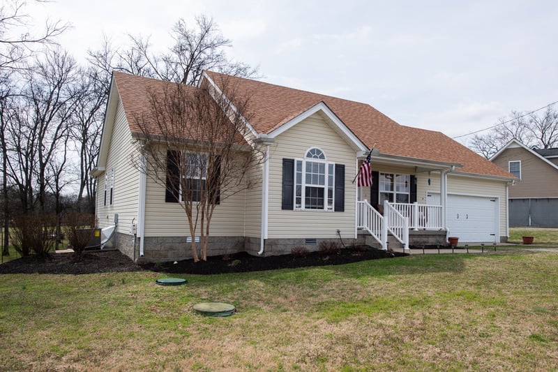 601 Fall Creek Dr, Murfreesboro, TN 37129