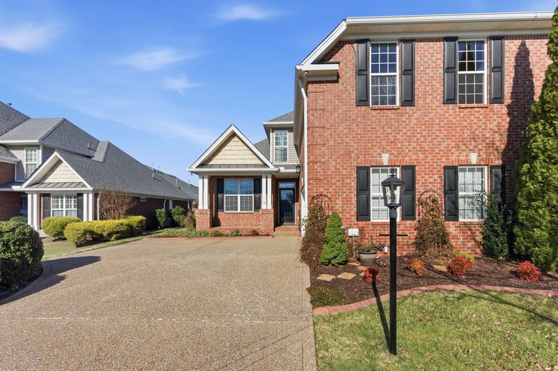 1310 Waxwing Dr, Hermitage, TN 37076