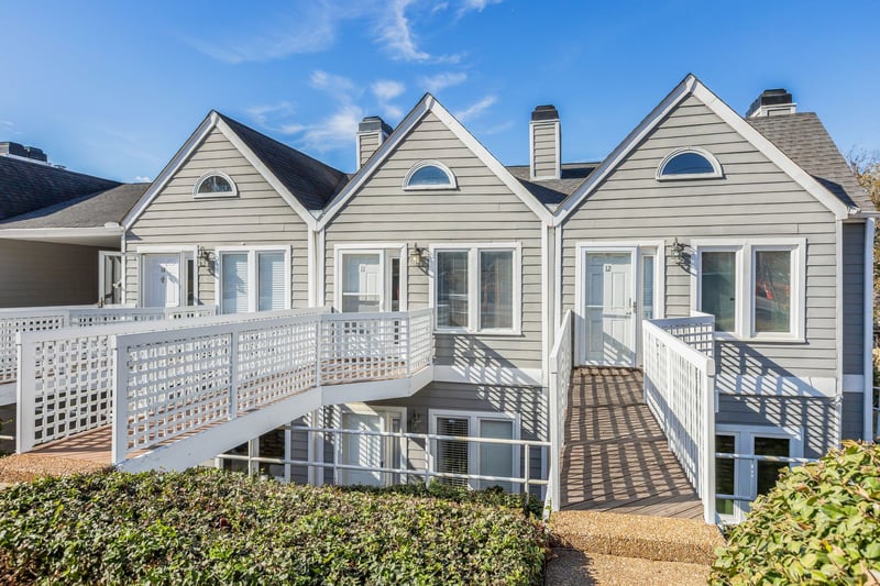 3204 W End Cir #11, Nashville, TN 37203