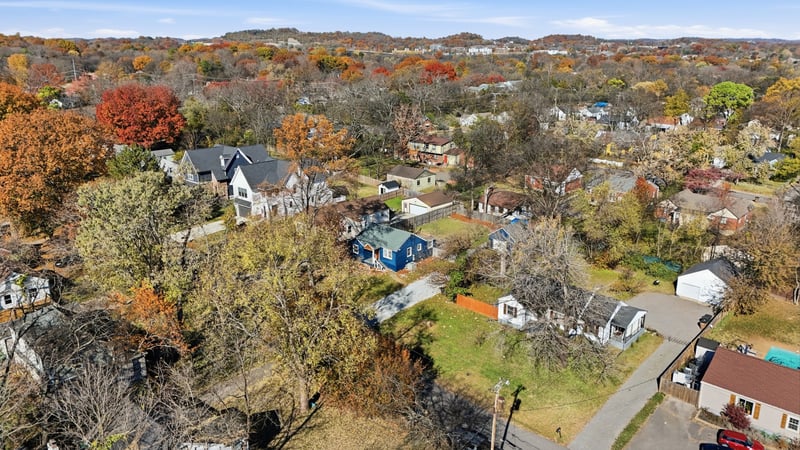 813 Gwynn Dr, Nashville, TN 37216