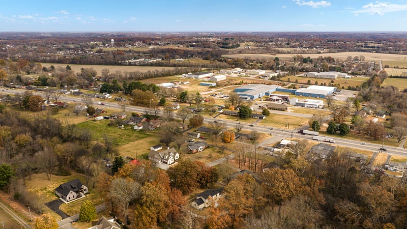 104 W Longview Dr, Portland, TN 37148