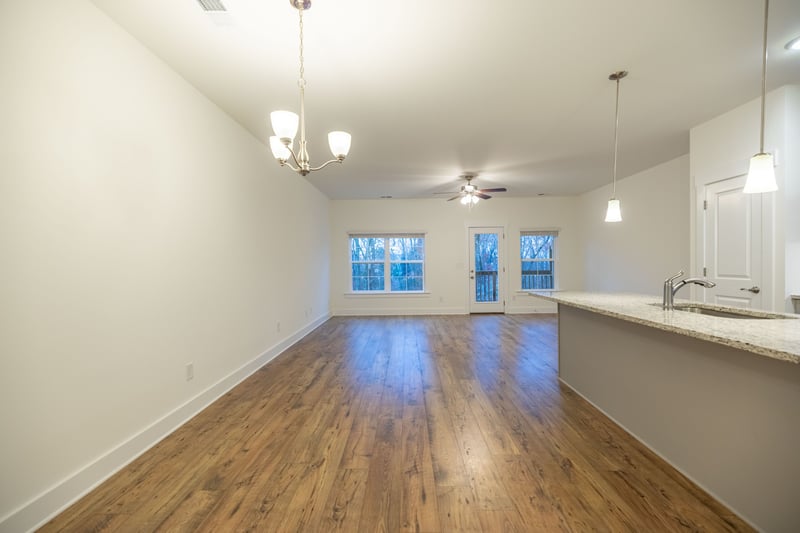 1061 Sweetleaf Dr, Franklin, TN 37064