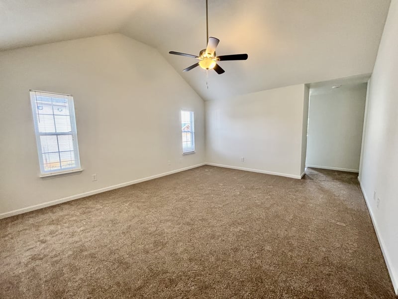 1619 Jo Ann Dr, La Vergne, TN 37086